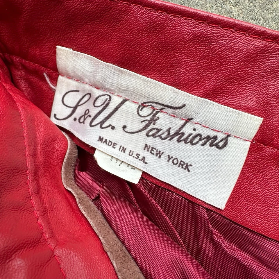 Falda de cuero roja vintage S&U Fashions talla 11/12 hecha en EE. UU. cintura alta midi Foto 3 de 4