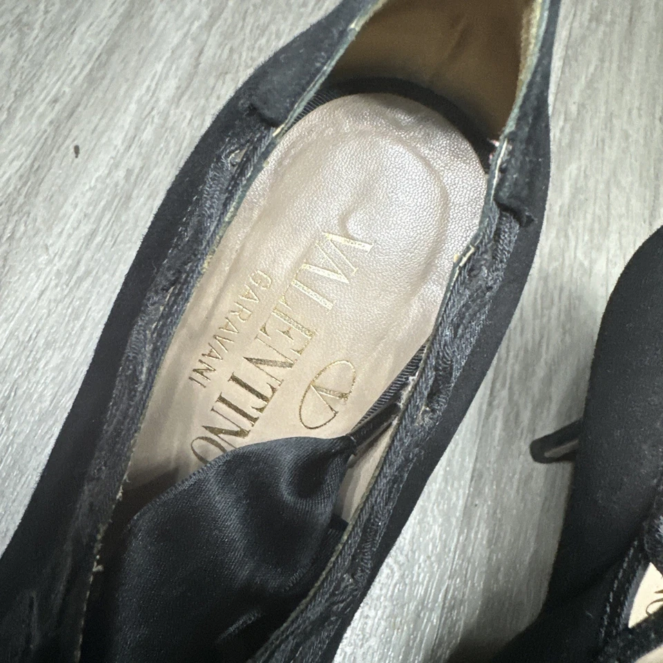 Женские черные замшевые туфли из нубука с бантом и открытым носком VALENTINO ЕВРО 37/ США 6 - Изображение 4 из 4