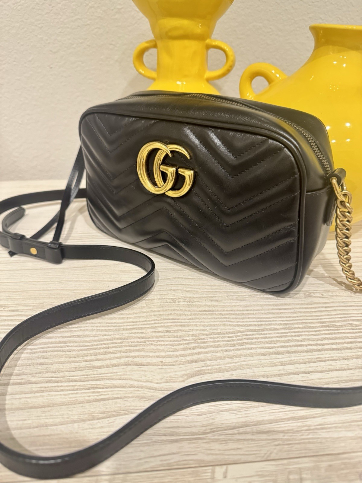 Gucci GG Marmont Shoulder Bag Small Black Leather