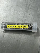 4 PCS. STAINLESS STEEL SET SCREWS FOR TRADESHIP SLOT CAR GEARS 2.5 MM EASY START