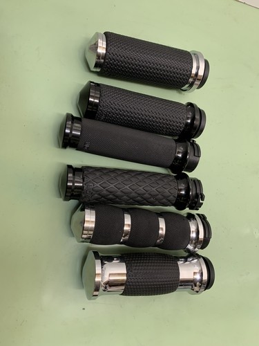 Avon Motorcycle Grips Display 6 Grips Harley  - Picture 11 of 11
