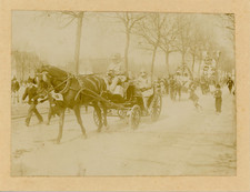 France, Carnaval. Chars allégoriques  Vintage citrate print.  Tirage citrate 