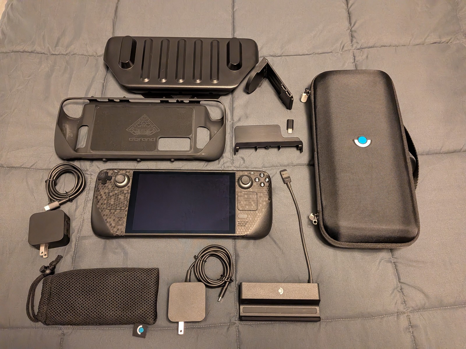 Steam Deck LCD 512GB w Upgraded GuliKit Joysticks, DBrand Case, and Valve Dock