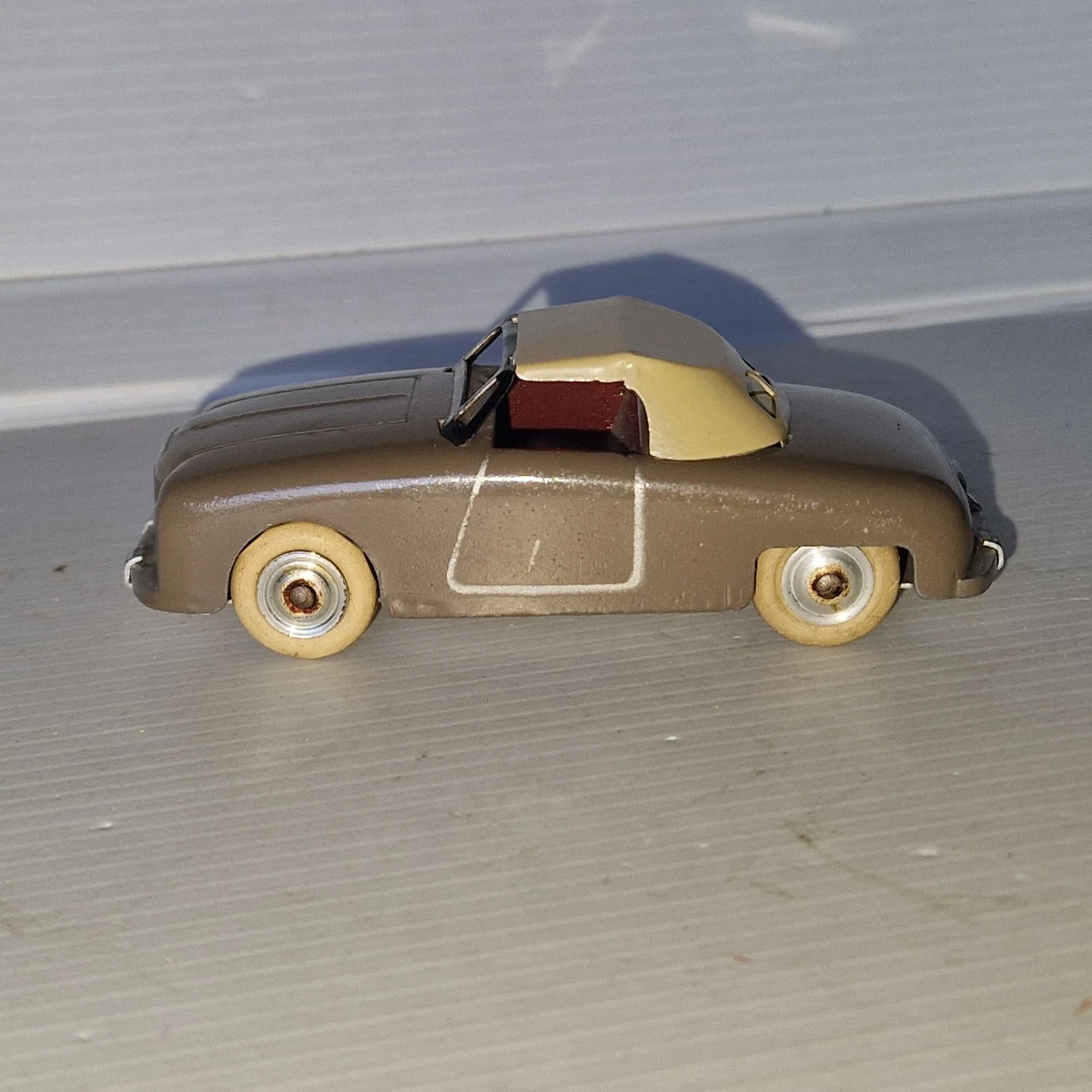 Panhard Dyna Z Diorama La Route Bleue 1:43 E057 NEW03
