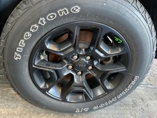 Wheel 17x7-1/2 5 Spoke Painted Black Opt Wbg Fits 19-21 CHEROKEE 1741217