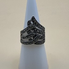 Vintage 925 Sterling Silver Marcasite Crown Ring / Size 6.75