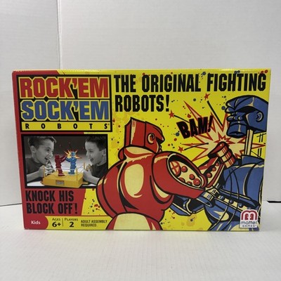 Mattel Rock  Em Sock  Em Robots Game (CCX97) - Red Rocker vs Blue Bomber