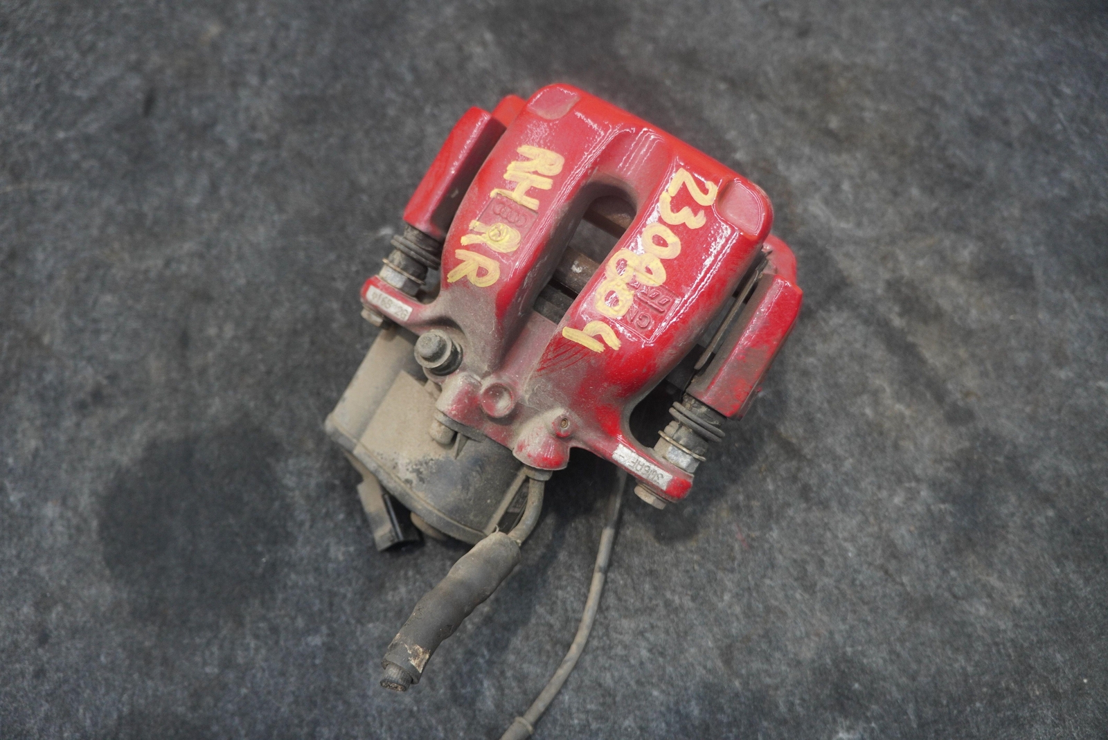 Rear Right Brake Caliper & Bracket Red OEM Bentley Continental GTC Speed 2016