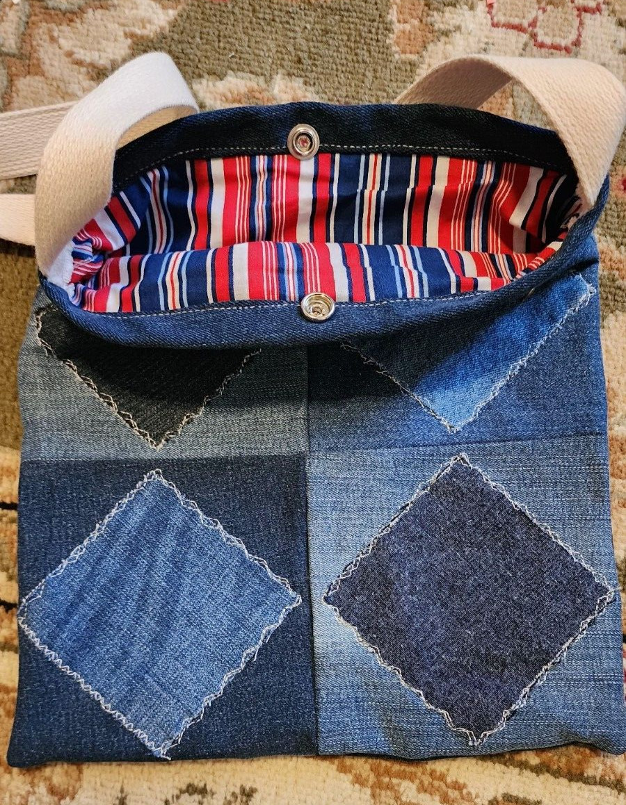 Upcycle Reworked Crossbody Patchwork Bag Purse Bl… - image 3