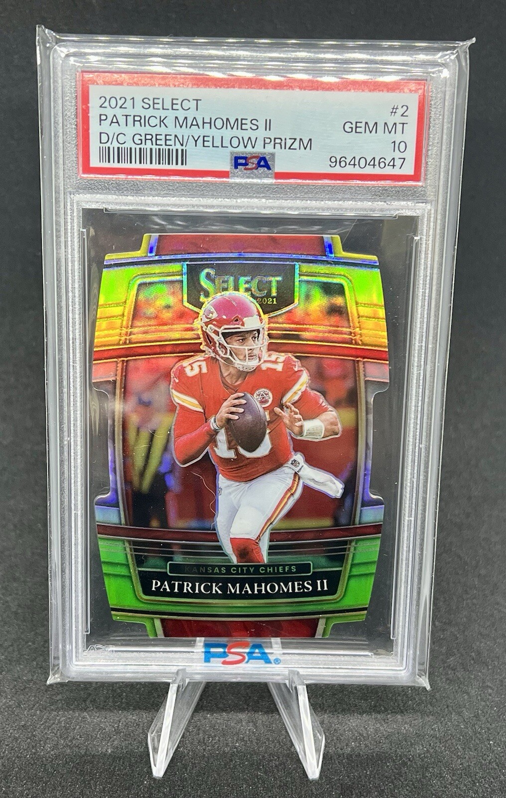 Patrick Mahomes 2021 Select Concourse Green & Yellow Prizm Die-Cut #2 PSA 10