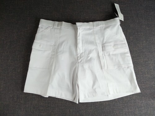 NEU Neu mit Etikett Sportif Shorts Größe 46 Herren weiß
