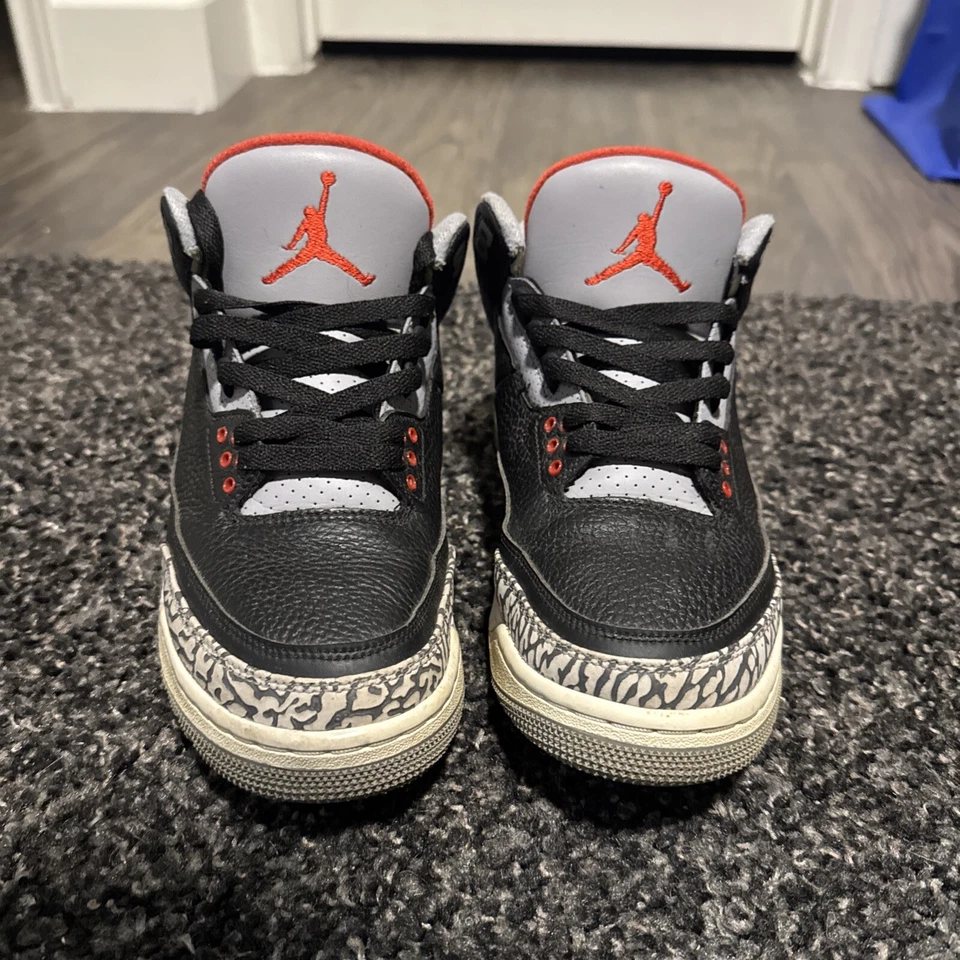 Size 8.5 - Jordan 3 Retro OG Mid Black Cement - Image 3 of 4