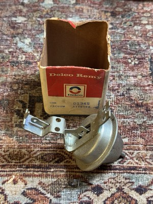 #ad Delco Remy D1345 Vacuum Advance 1116195 NOS GM V8 $17.95