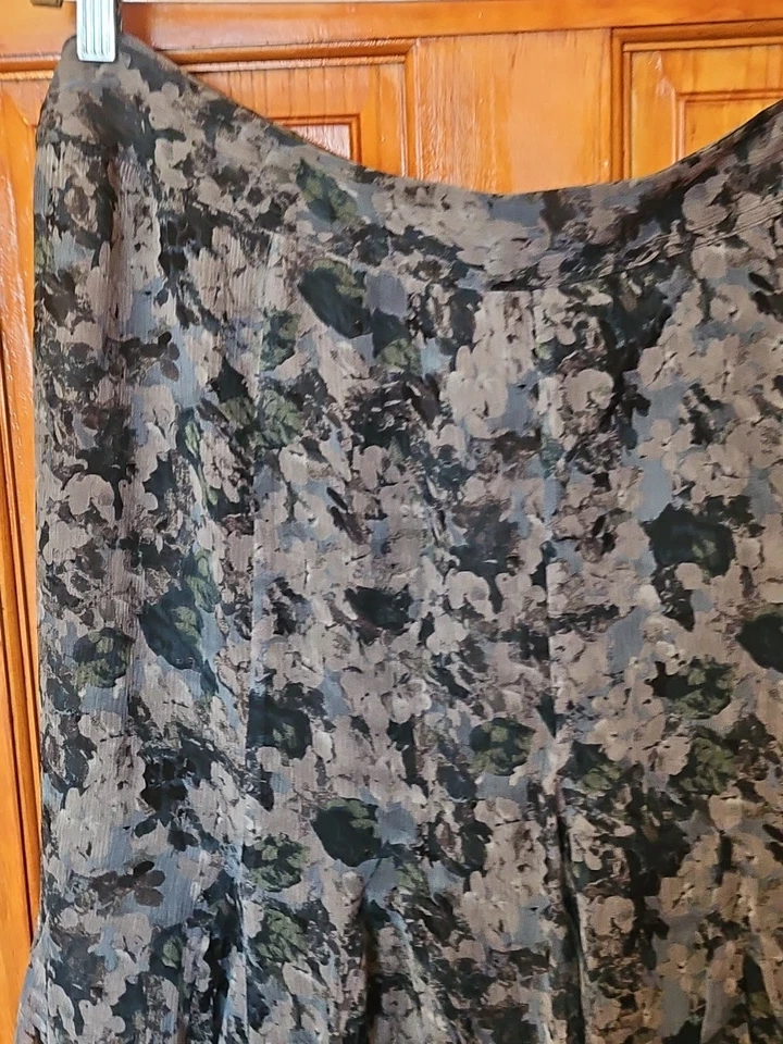 Charter Club 100% Silk Lined Side Zipper Skirt Size 22W NWOT   - Image 2 of 4