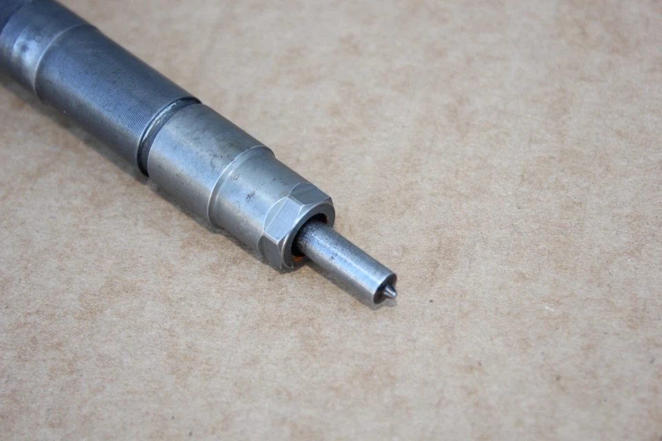 PARA REPUESTOS! Inyector de combustible diésel BMW BOSCH 328d 535d x5 740ld OEM 2014-2018 Foto 4 de 4