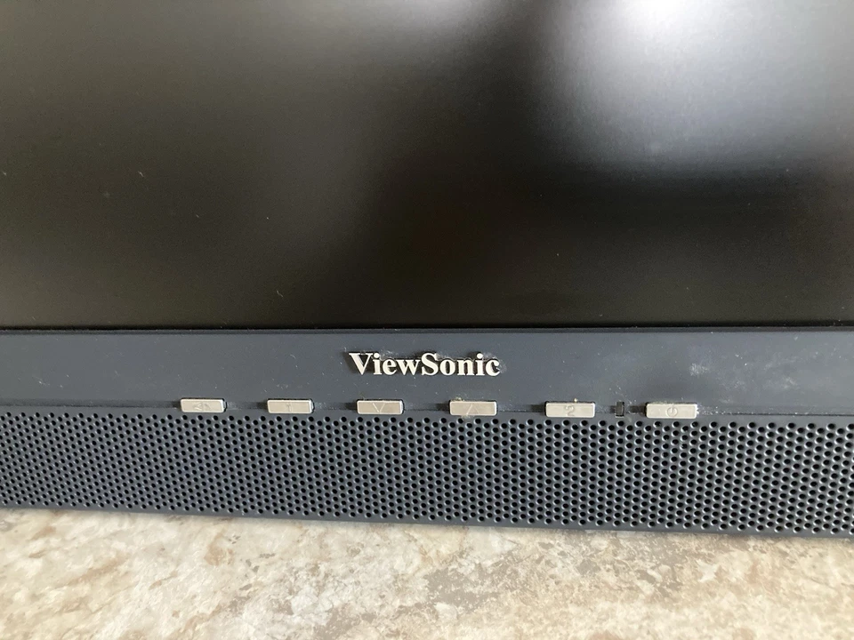 ViewSonic VA1912WB-3 Model VS10866 LCD Monitor With Power Cable Tested Great - Image 3 of 4