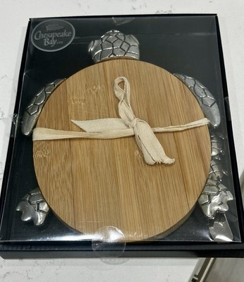 Chesapeake Bay Bamboo Turtle Cutting Board With Metal Turtle Spreader