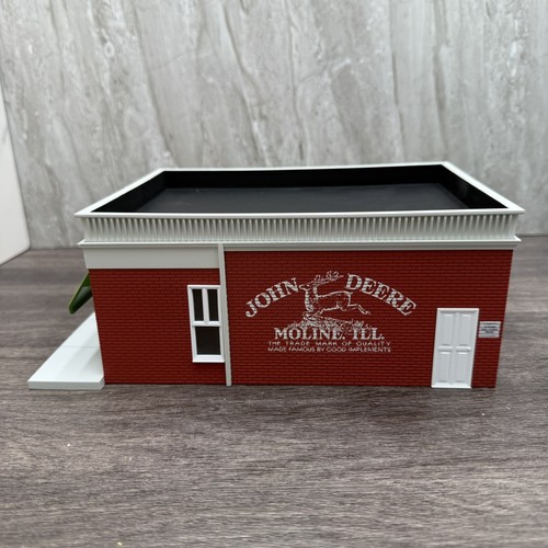 Lionel John Deere General Store – O Gauge 1:48 Scale – New Open Box - Picture 5 of 13