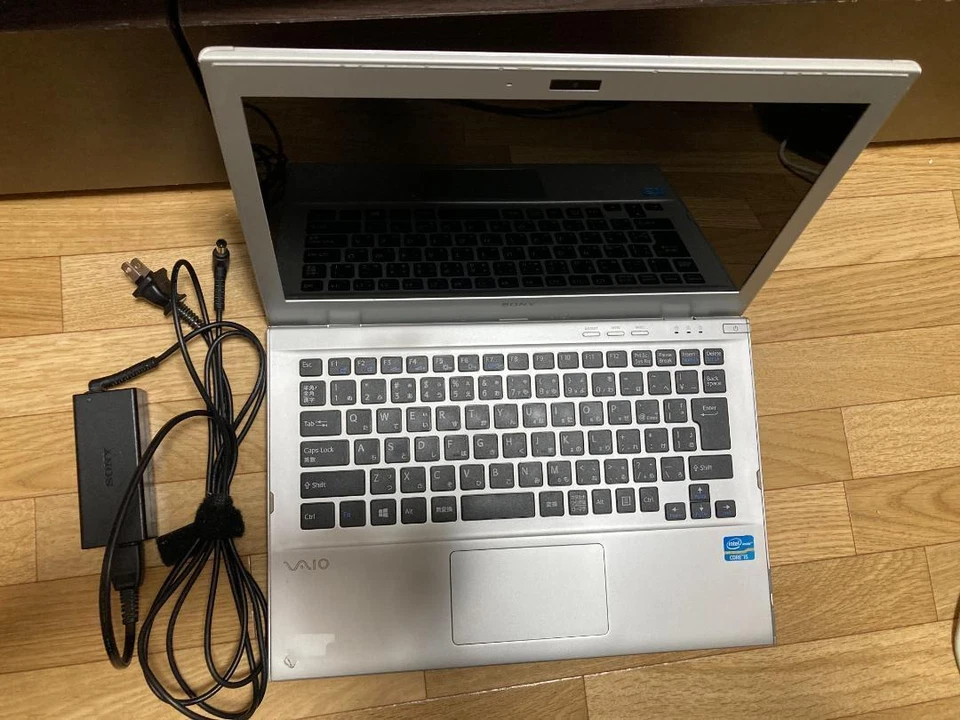 As is SONY VAIO laptop SVT13128CJS junk 2012 second hand AC adapter - Image 3 of 4