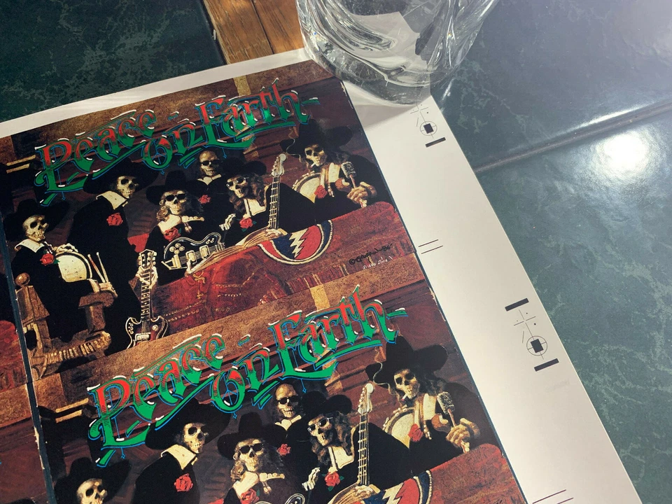 1986 GRATEFUL DEAD PEACE ON EARTH CABEZAS MUERTAS NAVIDAD HOJA POSTAL SIN CORTAR RARA Foto 3 de 4