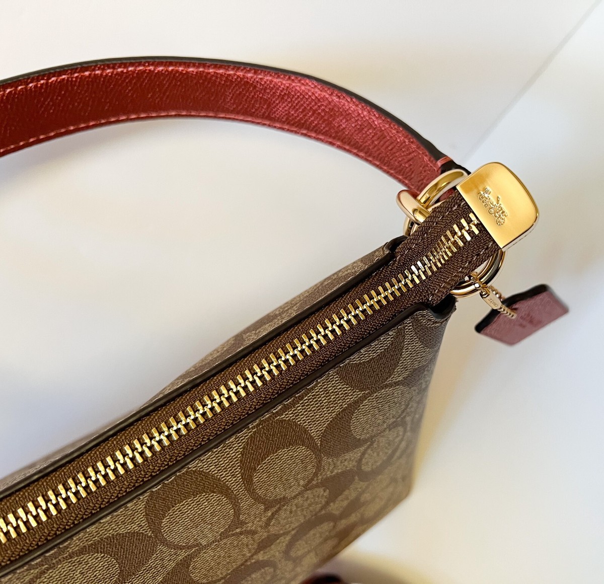 Coach Lewis Shoulder Bag in Signature Canvas M/khaki