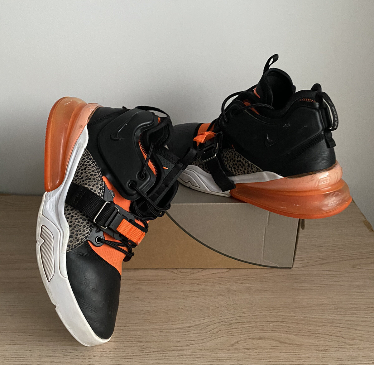 NIKE AIR FORCE 270 MAX SAFARI BLACK CRIMSON ORANGE WOLF GREY AH6772-004 - SZ 10 NIKE AIR FORCE 270 MAX SAFARI BLACK CRIMSON ORANGE WOLF GREY  main image 4