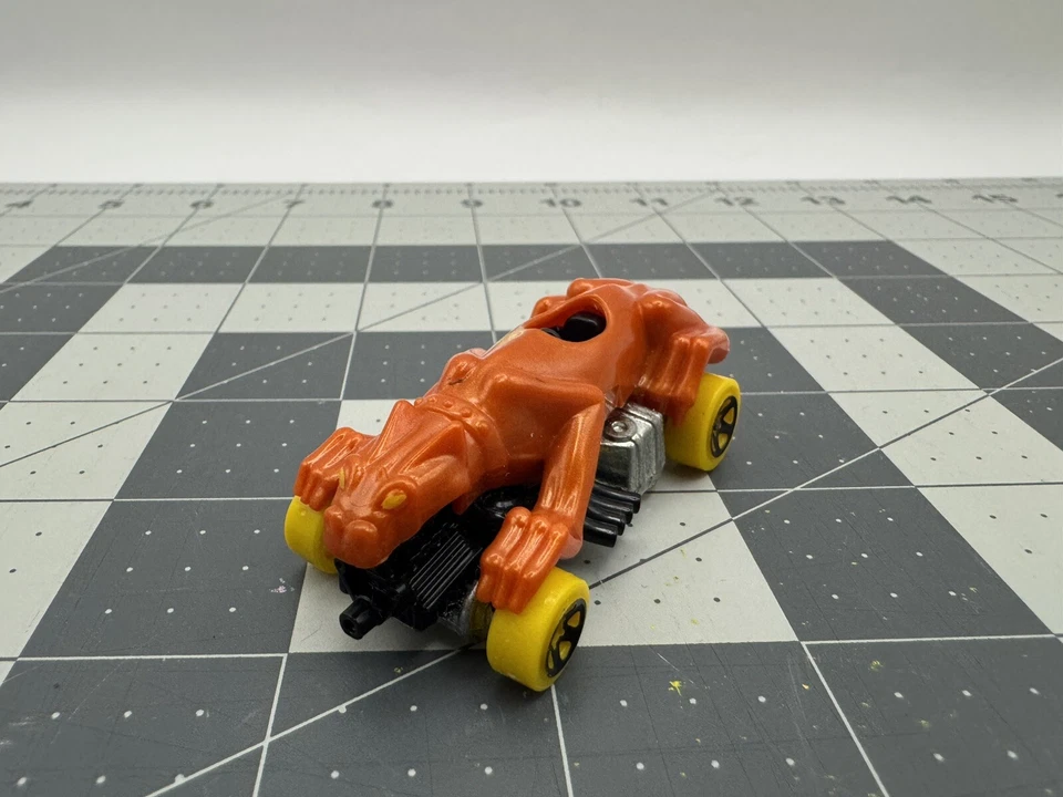 Mattel Orange Panther 2012 Hot Wheels Foto 2 de 4
