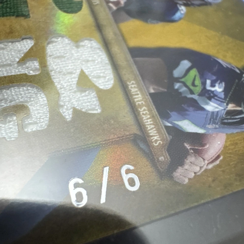 Camiseta deportiva de novato Triple Threads Russell Wilson Nick Foles Brandon 2012/6 Foto 3 de 3