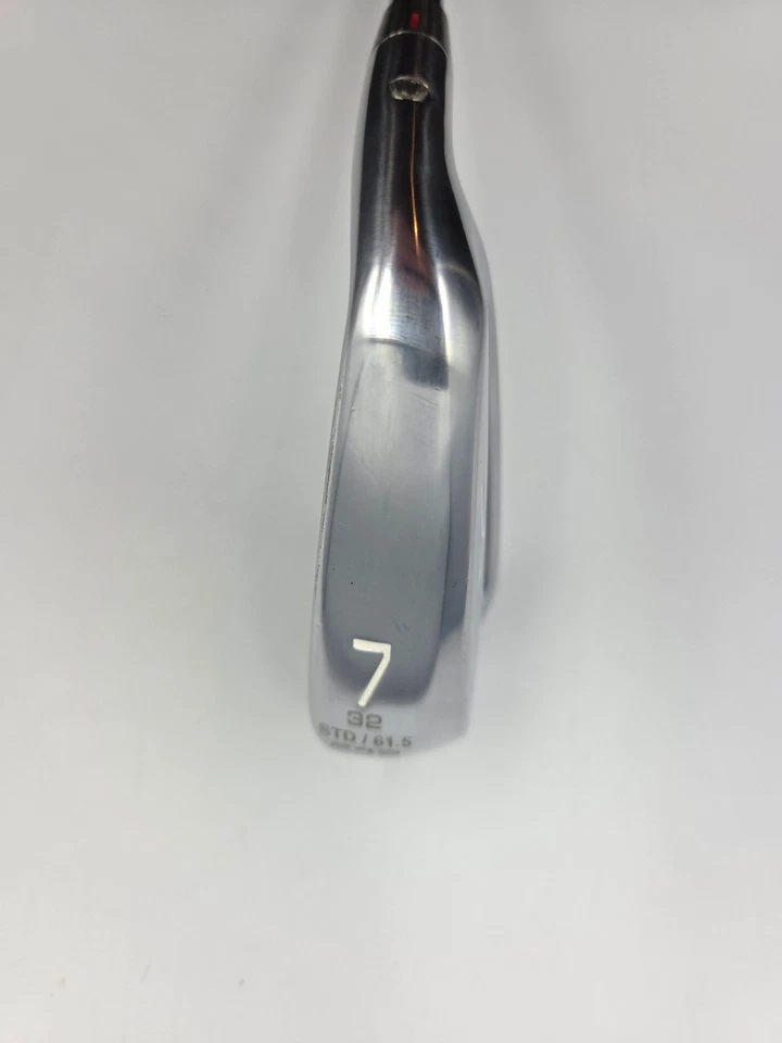 Ex Demo Mizuno Pro 223 7 Iron, Senior Flex Graphite Shaft - Image 3 of 4
