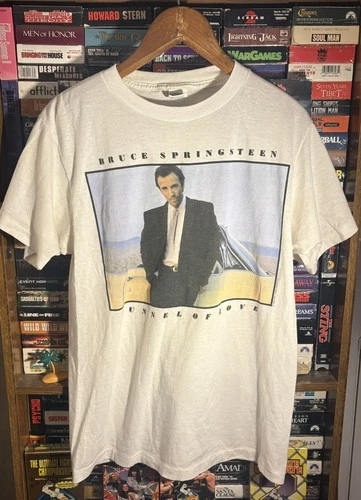 Vintage 80s Bruce Springsteen Tunnel Of Love 1988 T Shirt Si 1980s vintage concert t-shirt, vintage, single stitch, B+ condition