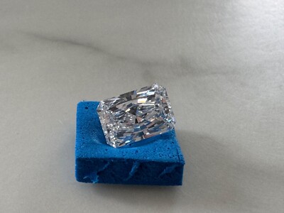 4,57 ct Radiant IGI-zertifiziert im Labor gezüchteter CVD-Diamant Farbe E VS2