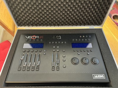 Jands Vista S1 mit 4096 Channel Dongle