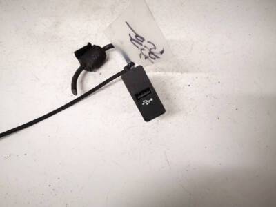 8410923024802 84109230248-02 169596 USB-AUX-Ipod Kabel (Klinke) für UK2118181-60