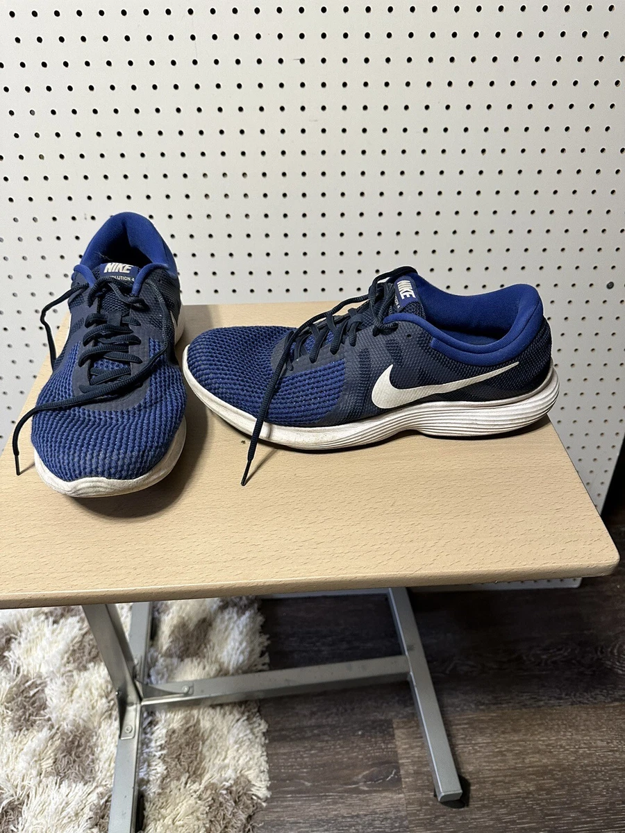 Preços baixos em Nike Revolution 4 Midnight Navy | eBay