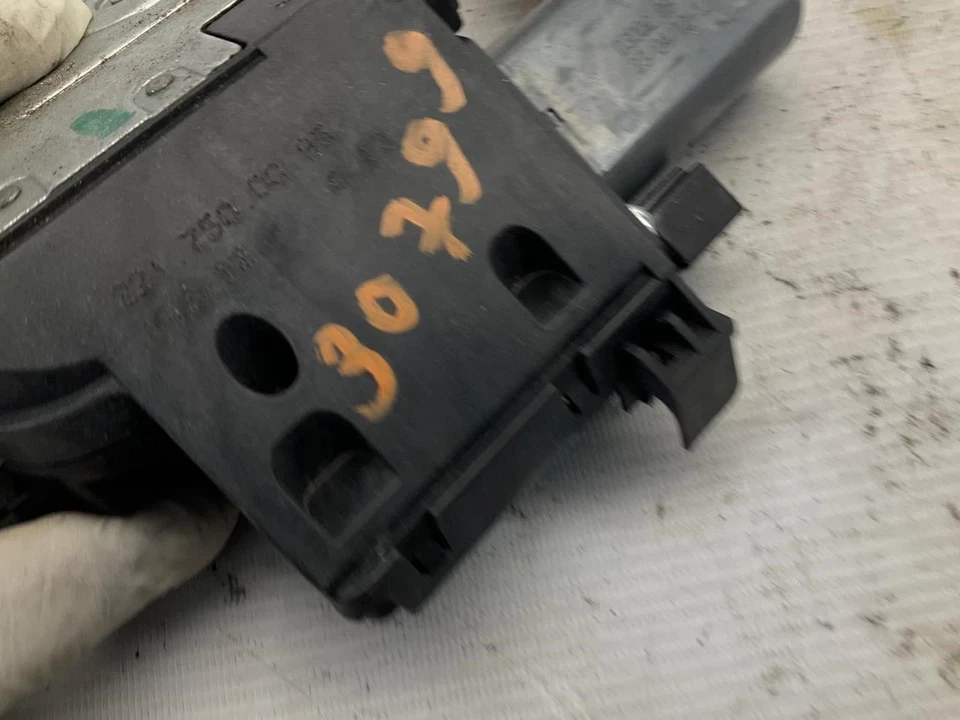 07-13 Mercedes-Benz CL550 W216 puerta trasera maletero pestillo bloqueo actuador Foto 4 de 4