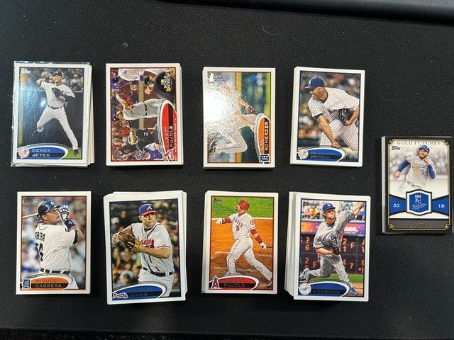 2012 Topps baseball starter set. 200 plus cards, all different.