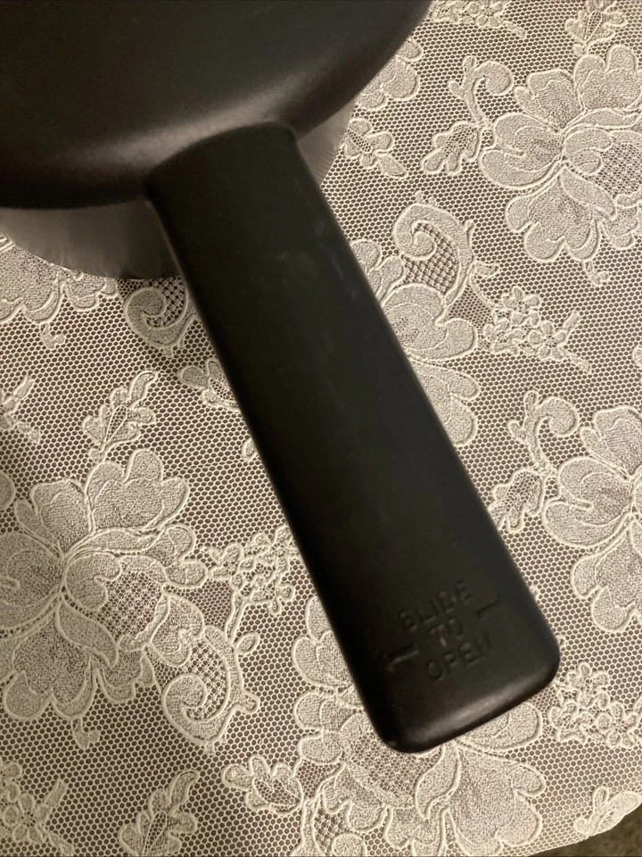 Pampered Chef Micro Cooker Microwave Steamer Strainer Black 4 Cup 1Qt Nice! - Image 2 of 4