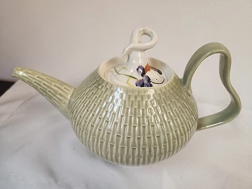 MCM Red Wing Capistrano TEA POT  W LID  GREEN BASKET WEAVE VINTAGE