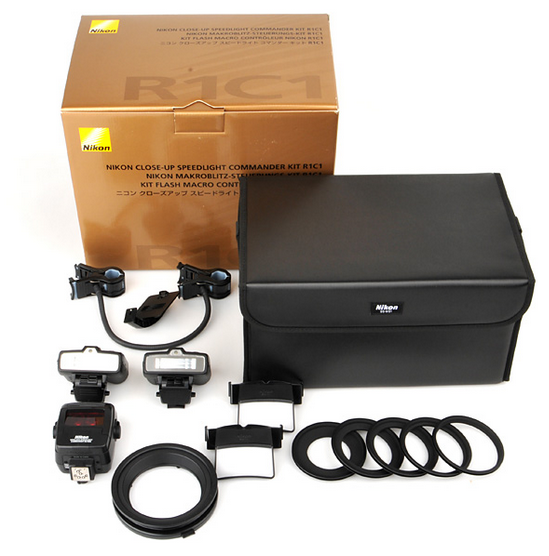 Nikon R1C1 Dual SB-R200 Speedlight Macro Years Warranty UK - Main Image