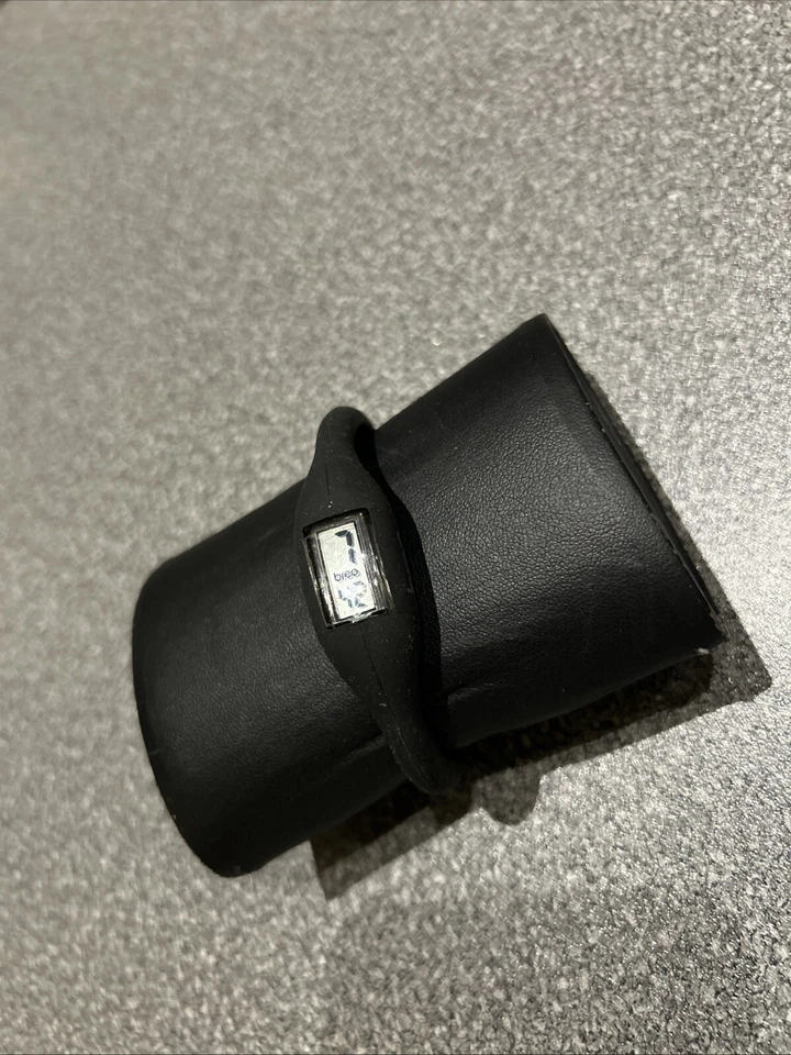 Reloj digital Breo para mujer Foto 2 de 4