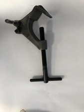 Albert Roller 56.3100 Führungshalter 2“ f. Rohre 1/8 - 2“