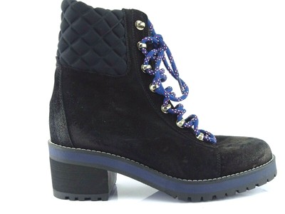modern hiking boots tommy hilfiger