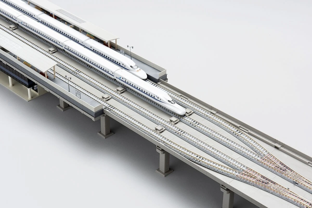 N scale hot sale elevated track