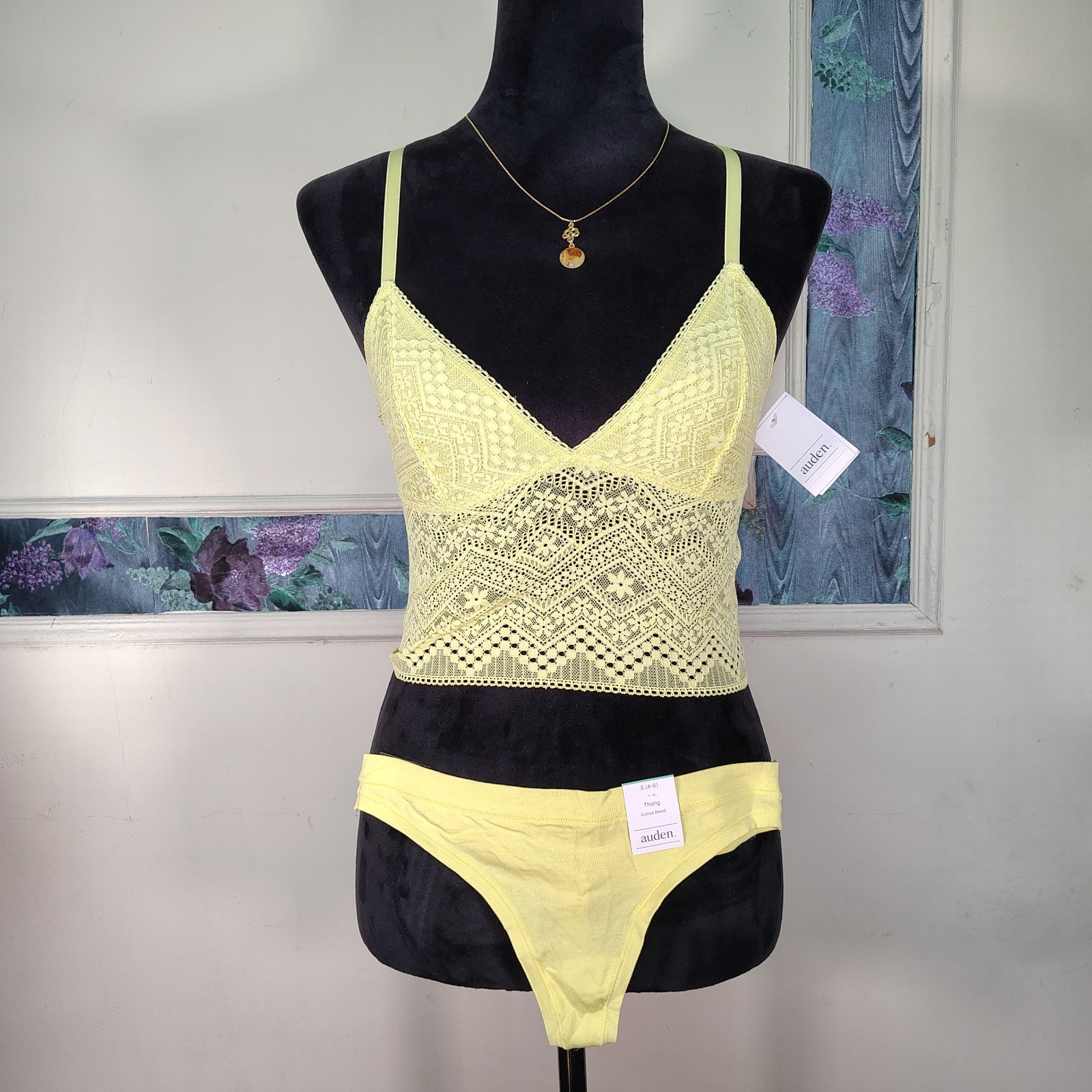 Bralette Cami & Thong Yellow Lace Size Small NWTS Auden/Target/P33-image