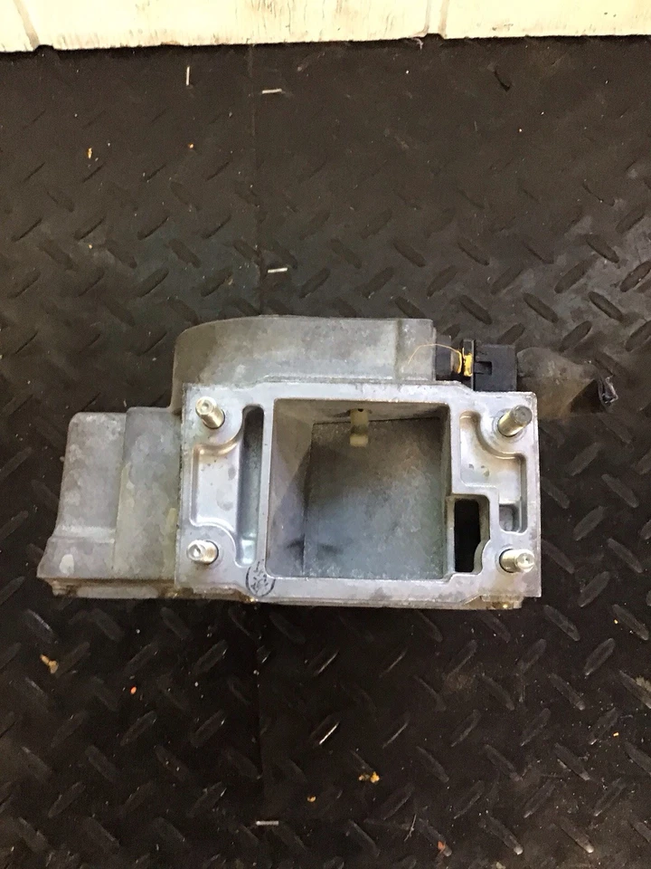 OEM 1991 1997 Toyota Previa 2.4L MAF AFM Mass Air Flow Meter | 22250-76010 - Image 3 of 3