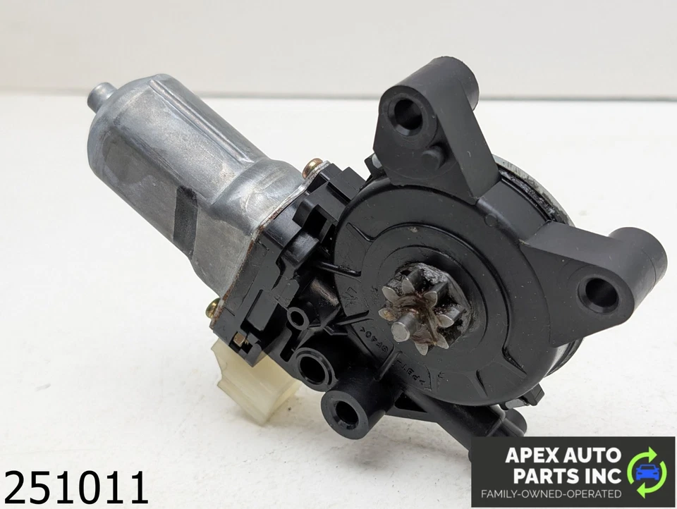 OEM 2007-2010 Hyundai Entourage Front Left Driver Side Door Window Motor - Image 2 of 4