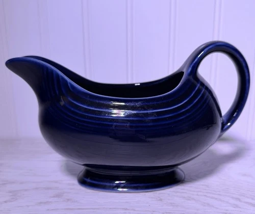 Fiestaware Cobalt Blue Gravy Boat Fiesta Homer Laughlin Co HLC Great Condition!