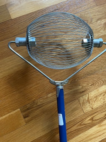 Holt's Nut Wizard Chestnuts Walnuts Collector Long Handle Wire Basket Golf Balls