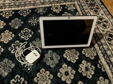 Google Nest Hub Max 10" Smart Display with Google Assistant - Charcoal