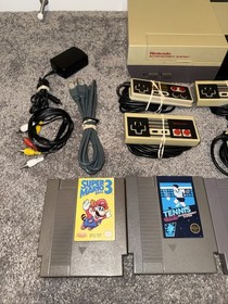 Pacchetto console Nintendo NES 4 controller Super Mario 3 Tom & Jerry testato